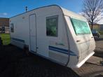Adria Caravan - Klaar voor avontuur!, Caravans en Kamperen, Vast bed, Bedrijf, 750 - 1000 kg, Adria