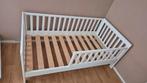Nette peuterbed van petite amelie zonder matras, Kinderen en Baby's, Kinderkamer | Bedden, Ophalen, Zo goed als nieuw, 140 tot 160 cm