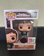 Funko Pop! Parks & Rec - Andy met beengips #1155, Ophalen of Verzenden, Nieuw