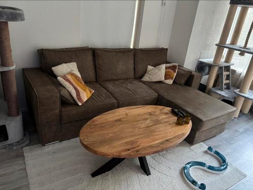 Taupe Vince hoekbank/slaapbank Seats and Sofas, Huis en Inrichting, Banken | Bankstellen, Zo goed als nieuw, Hoekbank, Vierpersoons of meer