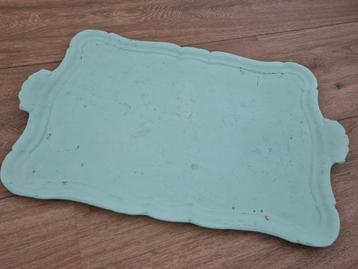 Uniek vintage mint houten dienblad met sfeervolle details beschikbaar voor biedingen