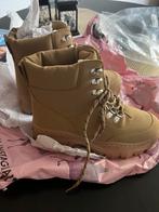 Nieuwe boots maat 39 van Pretty Little Thing, Kleding | Dames, Ophalen, Nieuw, Beige, Lage of Enkellaarzen