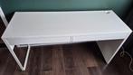 Micke Bureau Ikea / Wit / 2 stoelen en accessoires!, Huis en Inrichting, Bureaus, Ophalen, Gebruikt, Bureau
