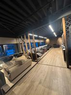 SHOWROOM OPRUIMING  KAPPER STOELEN & WASUNIT & SPIEGELS, Ophalen, Gebruikt, Leer, Zwart