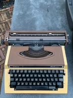 Vintage typemachine vraagprijs €30, Diversen, Typemachines, Ophalen of Verzenden, Gebruikt