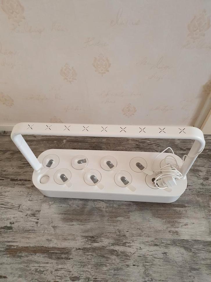 Binnentuin met LED-verlichting Click & Grow Smart Garden 9 -, Tuin en Terras, Kweekspullen, Zo goed als nieuw, Kweekbak, Ophalen