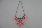ketting met rode kralen zgan sieraden, Ophalen of Verzenden, Zo goed als nieuw, Rood, Overige materialen