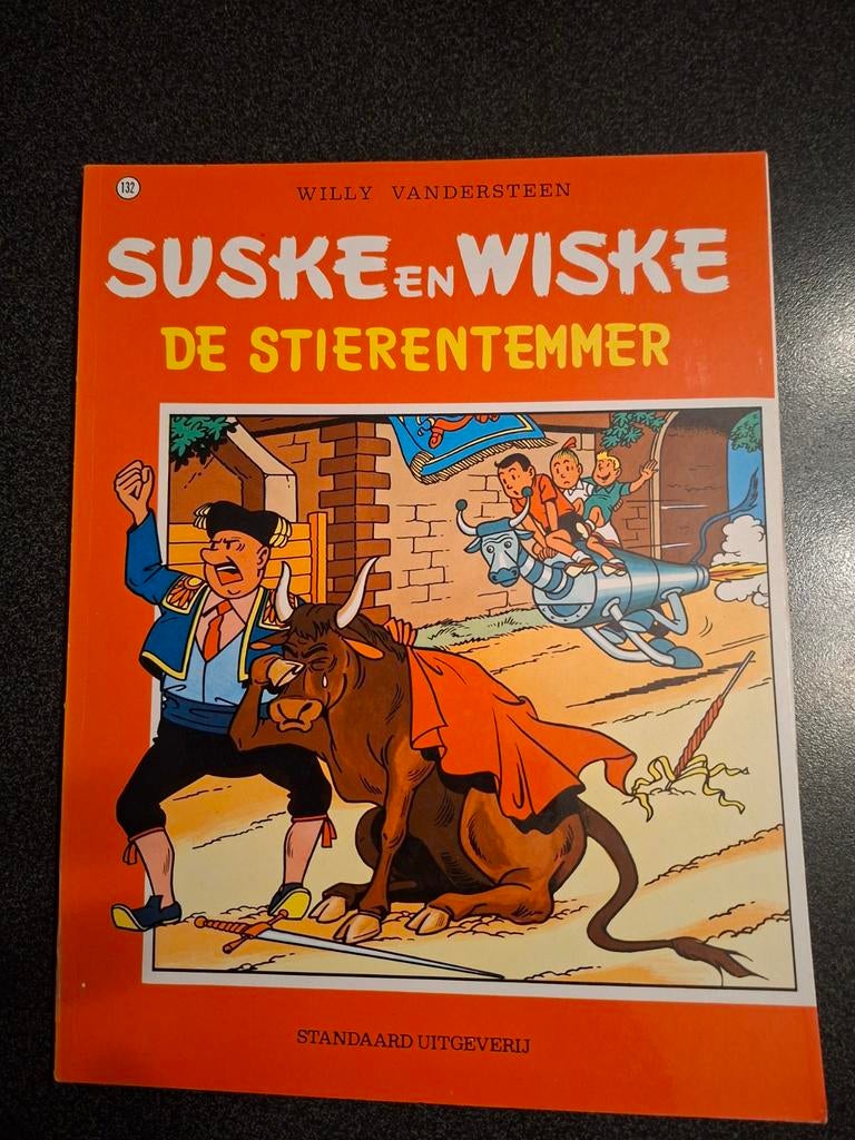 Suske en wiske 132 - de stierentemmer, Eén stripboek, Ophalen of Verzenden, Gelezen