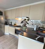 Keuken met bar, Huis en Inrichting, Keuken | Complete keukens, Ophalen, Gebruikt, Kunststof, Hoekkeuken