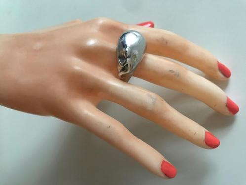Uno de 50 ring (56) (125,- = 42,50) Miley stamped silhouett, Sieraden, Tassen en Uiterlijk, Ringen, Nieuw, Dame of Heer, 17 tot 18