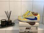 Travis Scott x Air Jordan 1 Retro Low OG SP “ Canary “ ‼️, Overige kleuren, Air Jordan, Nieuw, Ophalen of Verzenden