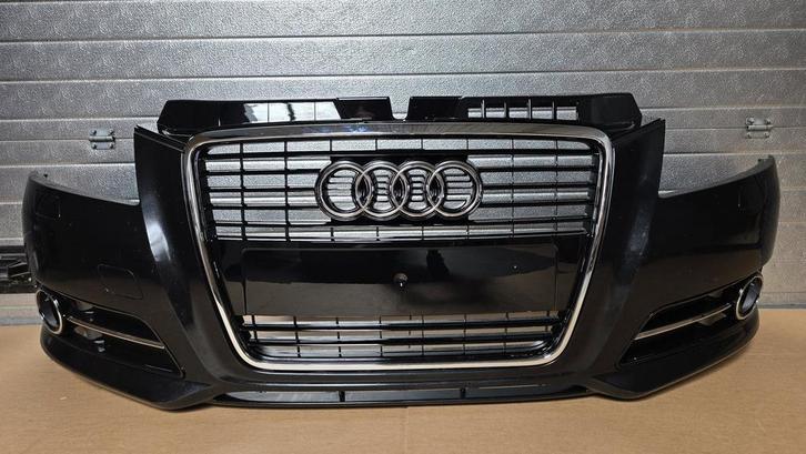 Voorbumper Audi A3 8P Facelift KLS Origineel bj.2008-2012, Auto-onderdelen, Carrosserie en Plaatwerk, Bumper, Voor, Gebruikt, Herkomst onderdeel bekend
