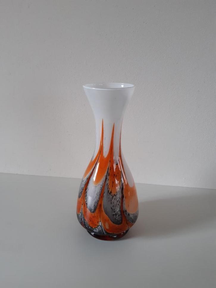 GLAZEN VAAS(VAZEN) DESIGN, Huis en Inrichting, Woonaccessoires | Vazen, Zo goed als nieuw, Overige kleuren, Minder dan 50 cm, Glas