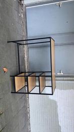 Industriële bartafel met barkrukken, Huis en Inrichting, Barren, Ophalen, Gebruikt, Inclusief barstoelen