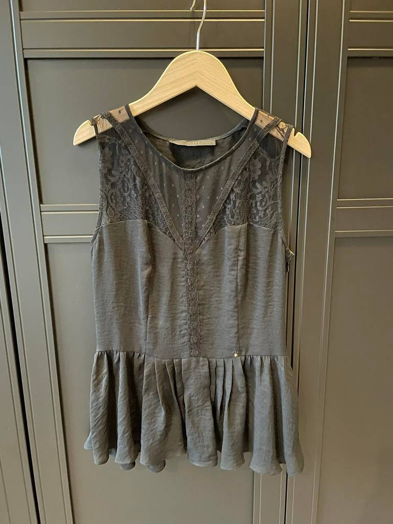 GUESS peplumtop zwart (maat S), Ophalen of Verzenden, Zo goed als nieuw, Zwart