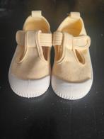 Gele H&M Sandalen Maat 20/21 - Zo Goed Als Nieuw!, Schoentjes, Jongetje of Meisje, H&M, Ophalen of Verzenden