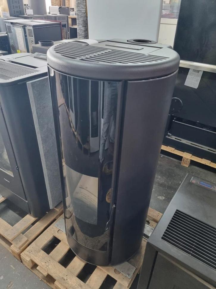 Pelletkachel freepoint breeze airtight 9.1 kw demo, Huis en Inrichting, Kachels, Zo goed als nieuw, Vrijstaand, Pelletkachel, Overige brandstoffen