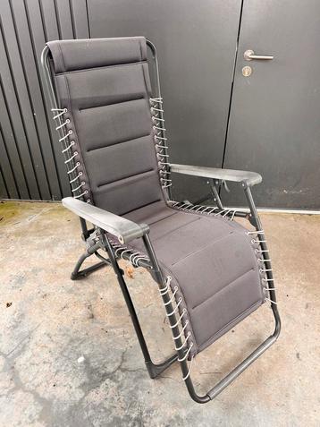 Relaxstoel - Tuinstoel Inklapbaar & Verstelbaar beschikbaar voor biedingen