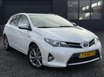 Toyota Auris 1.8 Hybrid Lease 1e Eigenaar,Navi,Pano,Camera,C, Auto's, Gebruikt, 4 cilinders, Wit, Origineel Nederlands