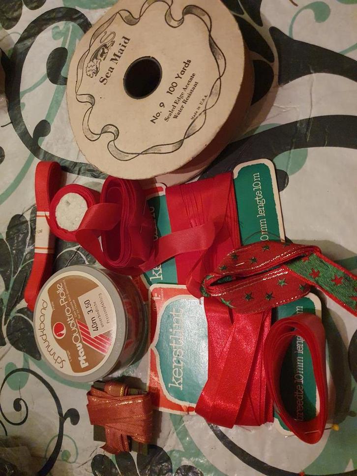 Kerstlint Restanten - Diverse Kleuren en Materialen, Diversen, Kerst, Gebruikt, Ophalen