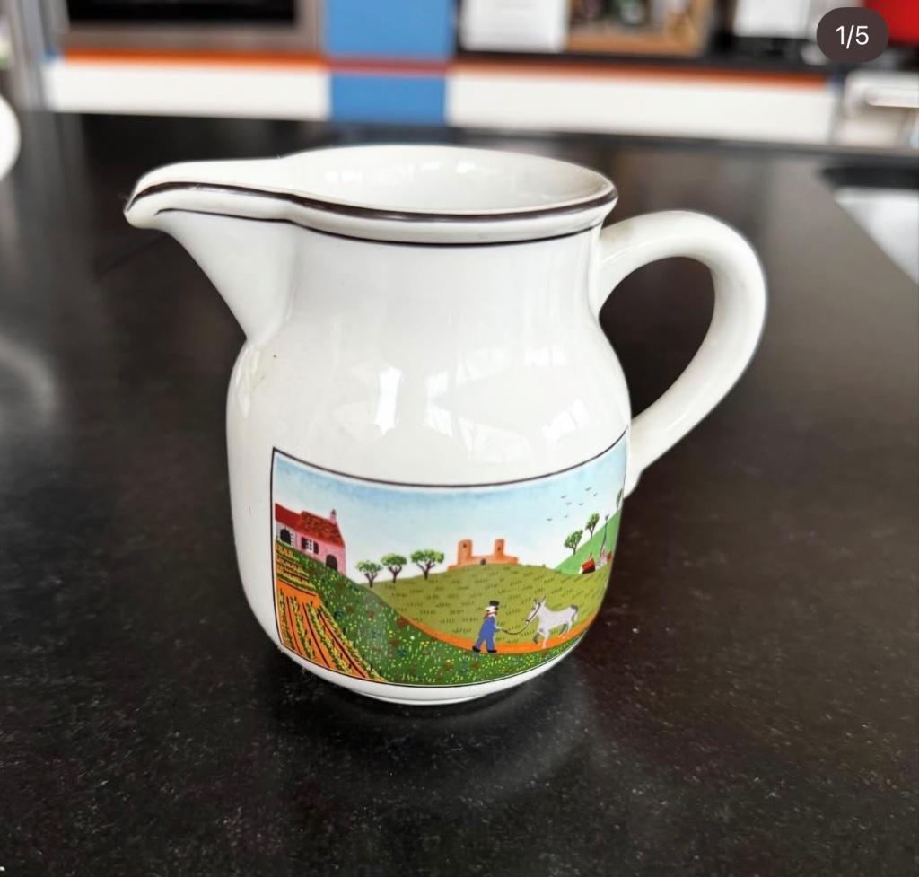 Villeroy & Boch naif melkkan, Huis en Inrichting, Keuken | Servies, Zo goed als nieuw, Overige typen, Overige stijlen, Porselein