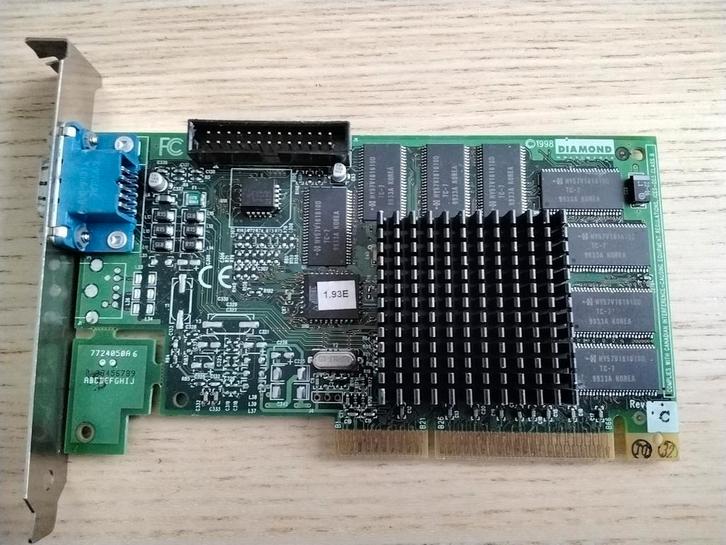 AGP videokaart Diamond Viper V550 met Nvidia TNT chip, Computers en Software, Vintage Computers, Ophalen of Verzenden