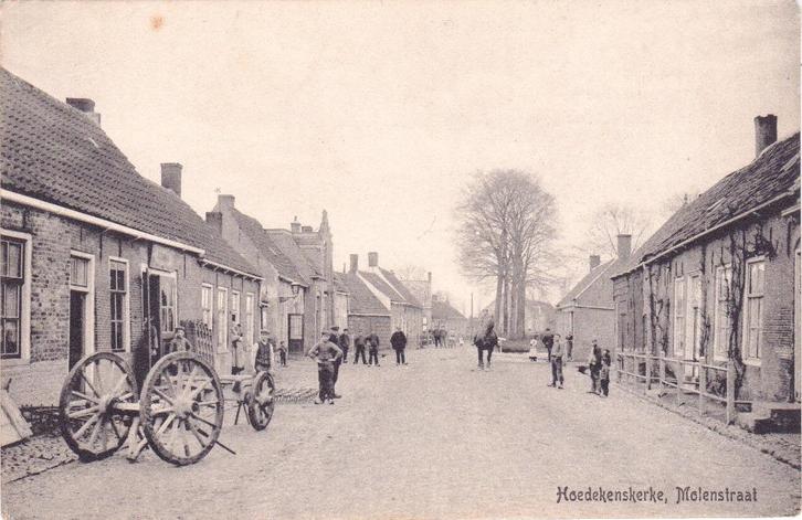 HOEDEKENSKERKE MOLENSTRAAT, Verzamelen, Ansichtkaarten | Nederland, Noord-Brabant, Voor 1920, Verzenden