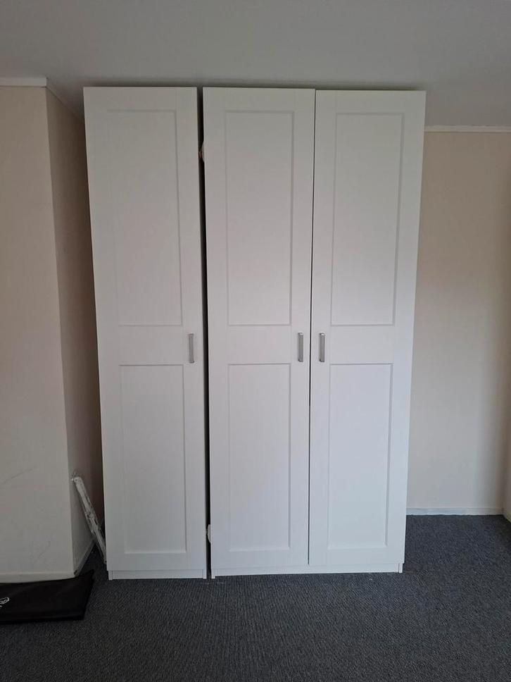 Ikea Pax Kast - Wit, Huis en Inrichting, Kasten | Kledingkasten, Zo goed als nieuw, 200 cm of meer, 150 tot 200 cm, 50 tot 75 cm