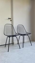 Vintage zwarte draadstoelen replica Vitra, Ophalen, Twee, Zwart, Vintage
