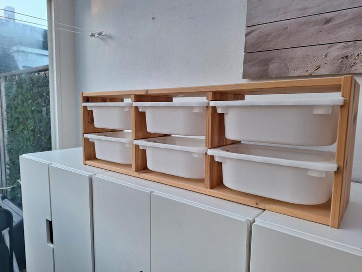 Ikea Trofast Wandkastje met Bakken (nieuwstaat), Huis en Inrichting, Kasten | Kledingkasten, Zo goed als nieuw, Minder dan 100 cm