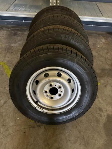 Camper Winter Banden 215-70 R15 C 5x118 Nieuw 4 Stuks