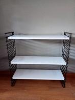 Tomado wandrek / boekenrek, Huis en Inrichting, Ophalen of Verzenden, Zo goed als nieuw