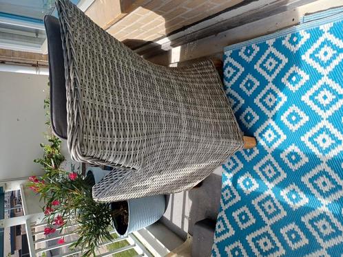fauteuil rieten stoel hocker poef taupe grijs wicker, Tuin en Terras, Tuinsets en Loungesets, Zo goed als nieuw, Wicker, 2 zitplaatsen