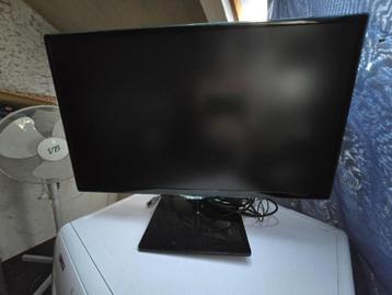 TE KOOP; Samsung T27D390EW 27″ Monitor/TV  beschikbaar voor biedingen