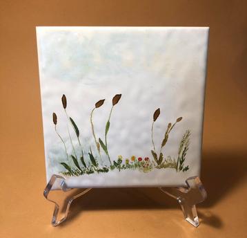 Wandtegeltje, modern, met bloemen, gemaakt in Italie beschikbaar voor biedingen