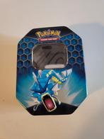 Pokémon TCG Hidden Fates Tin - Gyarados, Hobby en Vrije tijd, Verzamelkaartspellen | Pokémon, Ophalen of Verzenden, Zo goed als nieuw