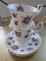 Royal Albert lady Sweet Violets kop en schotel, Antiek en Kunst, Ophalen