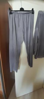 Huispak dames grijs, Ophalen, Zo goed als nieuw, Maat 46/48 (XL) of groter, Grijs