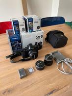 Olympus OM-D EM-5 met 3 lenzen - Weinig clicks, Ophalen of Verzenden, Gebruikt, Olympus
