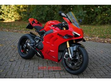 Ducati Panigale V4 s | Full Titanium Akrapovic (bj 2022) beschikbaar voor biedingen