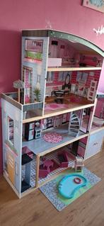 Groot houten poppenhuis met meubels, Ophalen, Gebruikt, Poppenhuis