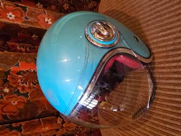 Motor brommer helm 59/61 beschikbaar voor biedingen