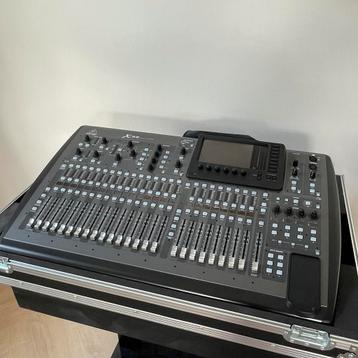 Behringer X32 full size inclusief ProDJuser flightcase ZGAN beschikbaar voor biedingen