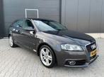 Audi A3 1.8 S-line Automaat Airco|Cruise|Climate control, Auto's, Audi, 65 €/maand, 15 km/l, Zwart, 4 cilinders