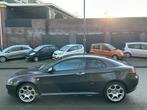 Alfa Romeo GT 2.0 JTS Imola AIRCO,PDC,CRUISE,GT,MET APK !, Auto's, Alfa Romeo, Voorwielaandrijving, 65 €/maand, Gebruikt, 1295 kg