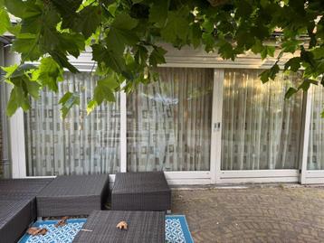 Schuifpui beschikbaar voor biedingen