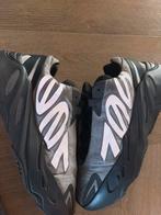 Yeezys, Kleding | Heren, Schoenen, Overige kleuren, Verzenden, Sportschoenen, Zo goed als nieuw