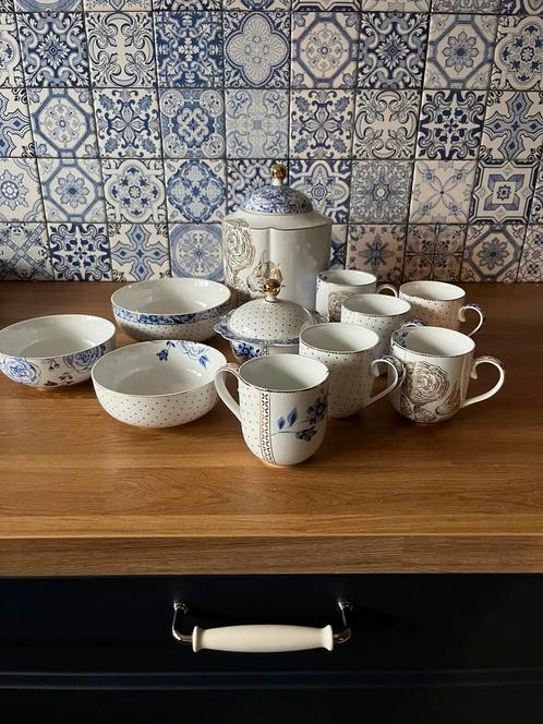 Pips studio Royal white, Huis en Inrichting, Keuken | Servies, Nieuw, Kop(pen) en/of Schotel(s), Blond Amsterdam, Ophalen of Verzenden