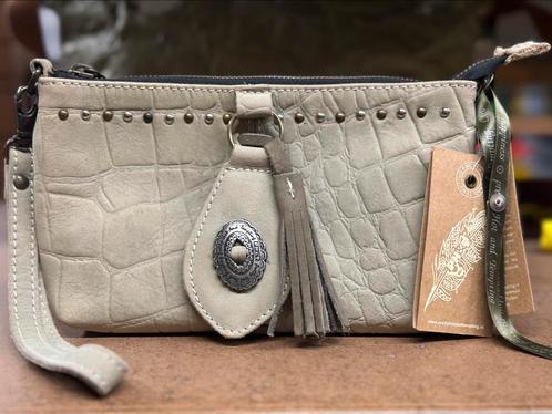 Ibiza Schoudertasje/clutch Pretty Hot And Tempting, army gr., Sieraden, Tassen en Uiterlijk, Tassen | Schoudertassen, Nieuw, Overige merken