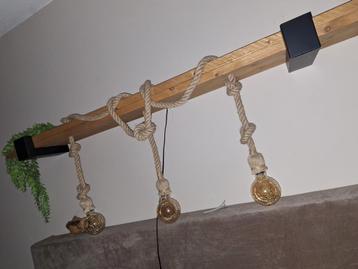 Wandlamp hout  beschikbaar voor biedingen